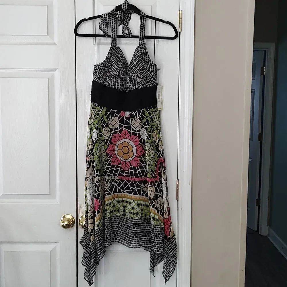 Sangria Petite  100% Silk Hankerchief halter boho bohemian   printed dress Sz 8P
